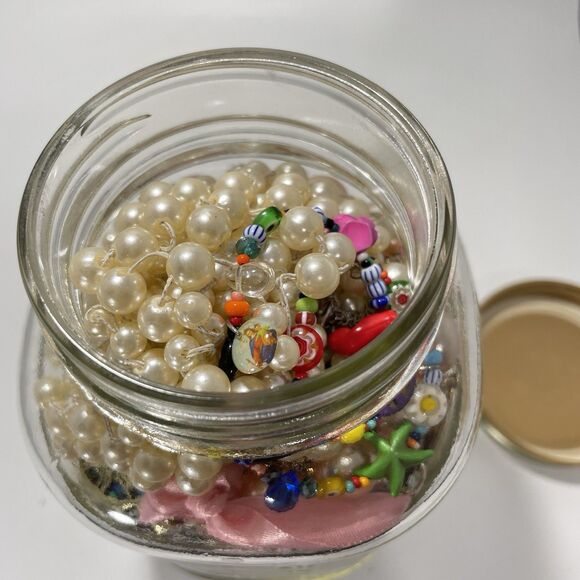 2+ Lb Ball Mason Jar Mystery Lot All Wearable Jewelry GUC Necklaces Bracelet Etc - Picture 8 of 8